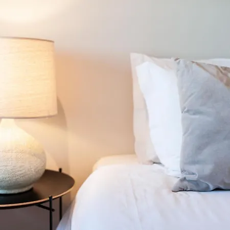 Your Parque Nacoes * Lisbona