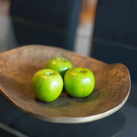 Your Parque Nacoes ליסבון