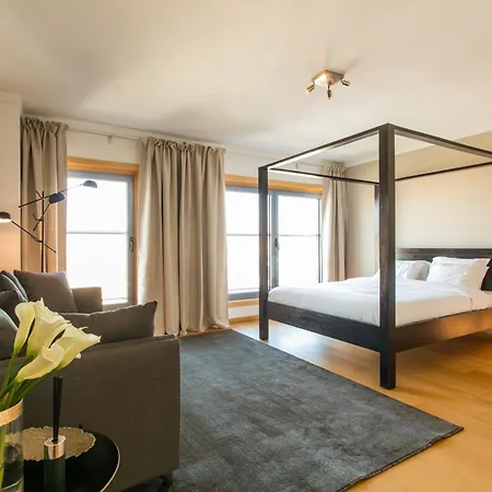 Your Parque Nacoes *